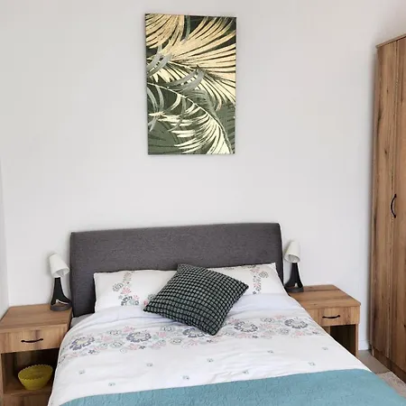 Apartment Broj 4